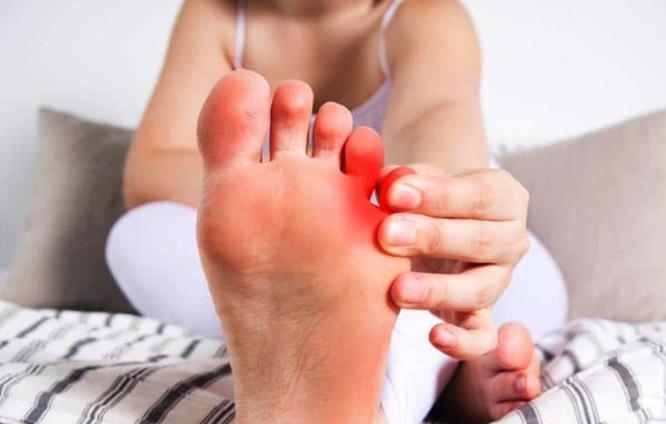 Giảm sưng đau bằng hương nén ngải cứu có thực sự hiệu quả?