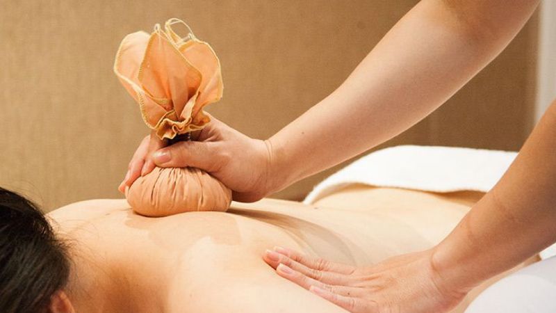 Cách chữa đau vai gáy hiệu quả nhanh chóng bạn nên biết