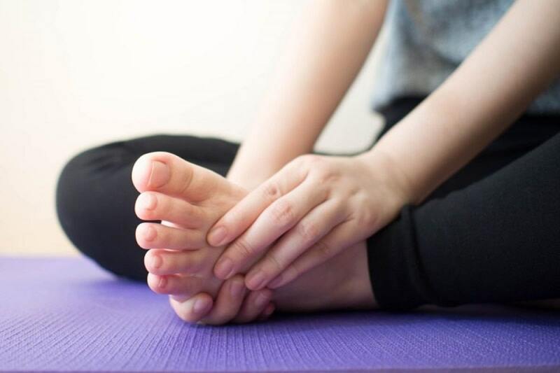 Cách chữa tê chân tại nhà an toàn, nhanh chóng và hiệu quả nhất