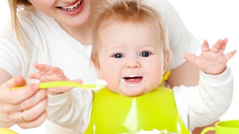 Mách mẹ cách tăng sức đề kháng bằng trà nhân sâm cho trẻ nhỏ