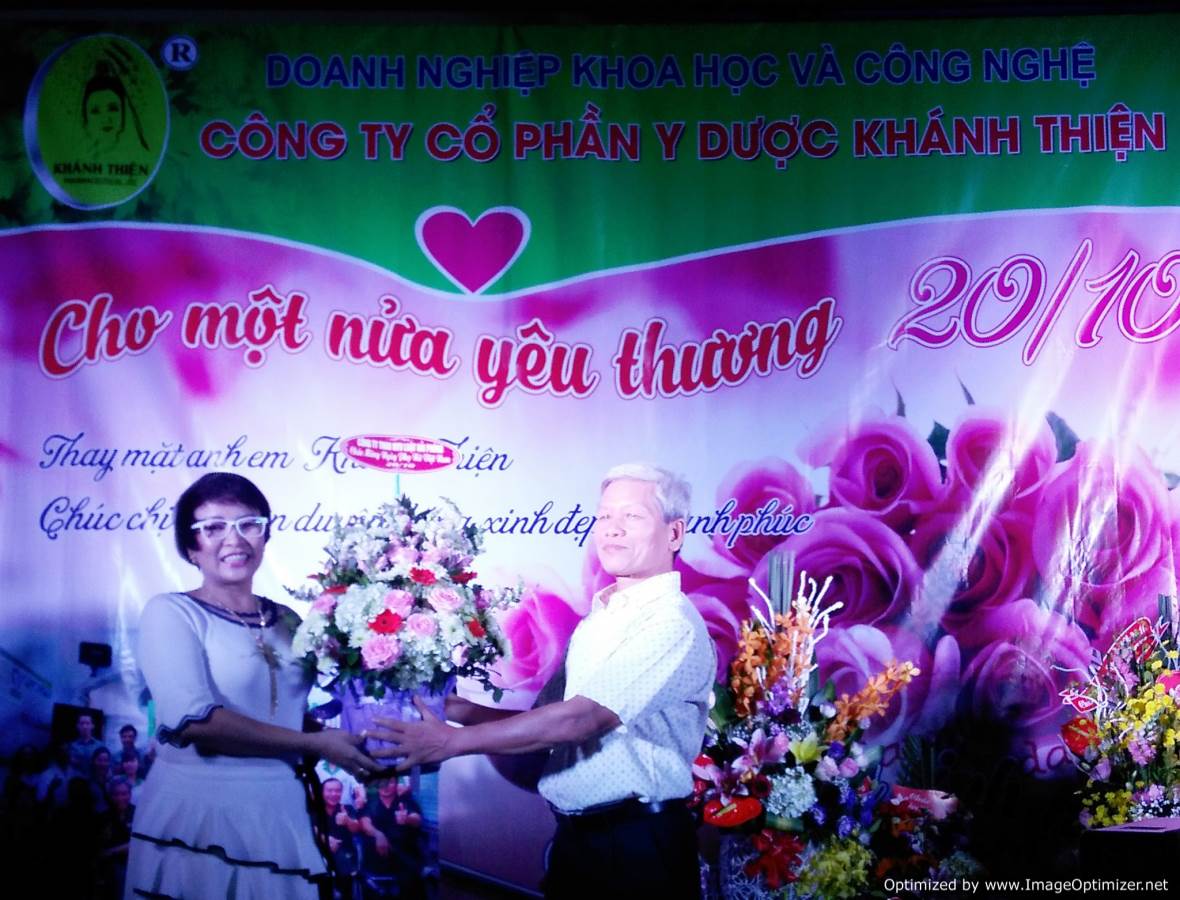 KHÁNH THIỆN TRI ÂN “MỘT NỬA YÊU THƯƠNG” NHÂN NGÀY PHỤ NỮ VIỆT NAM 20/10